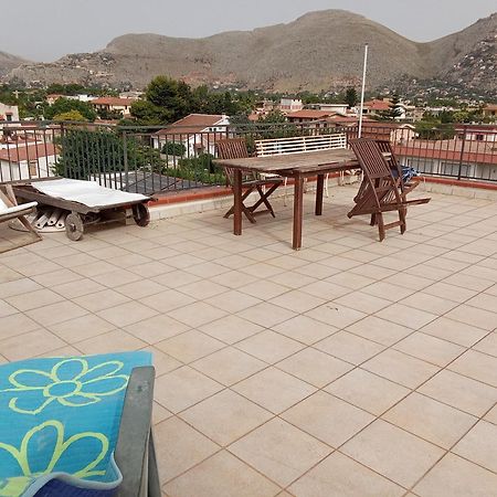 Terrazza Mare Mondello Apartment Palermo Luaran gambar
