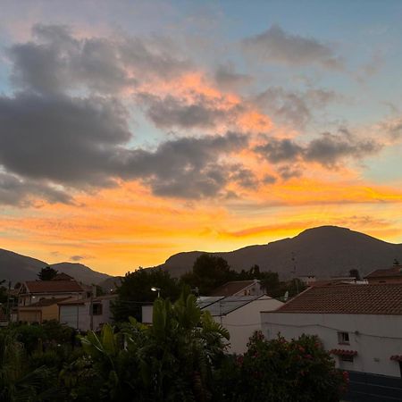 Terrazza Mare Mondello Apartment Palermo Luaran gambar